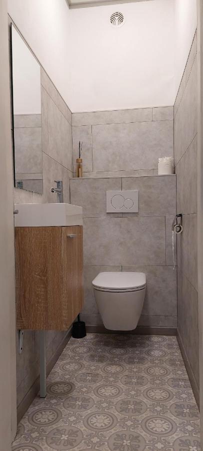 De Oude Statie Villa Tessenderlo ภายนอก รูปภาพ